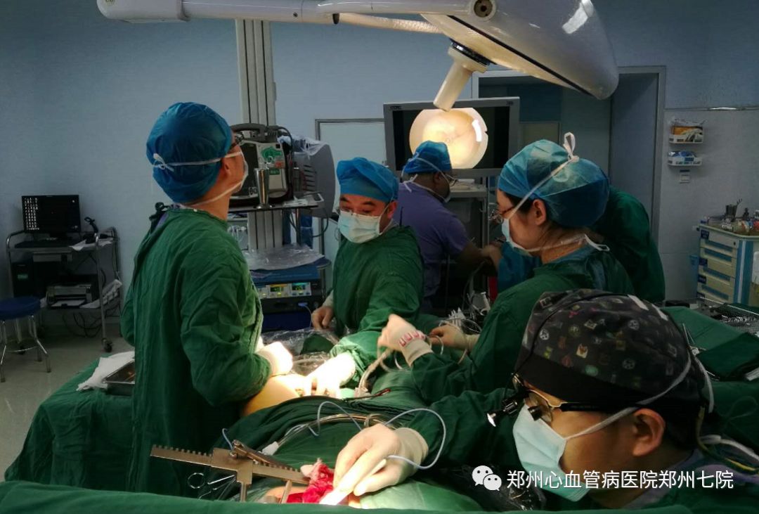無微不至,，專“心”致志